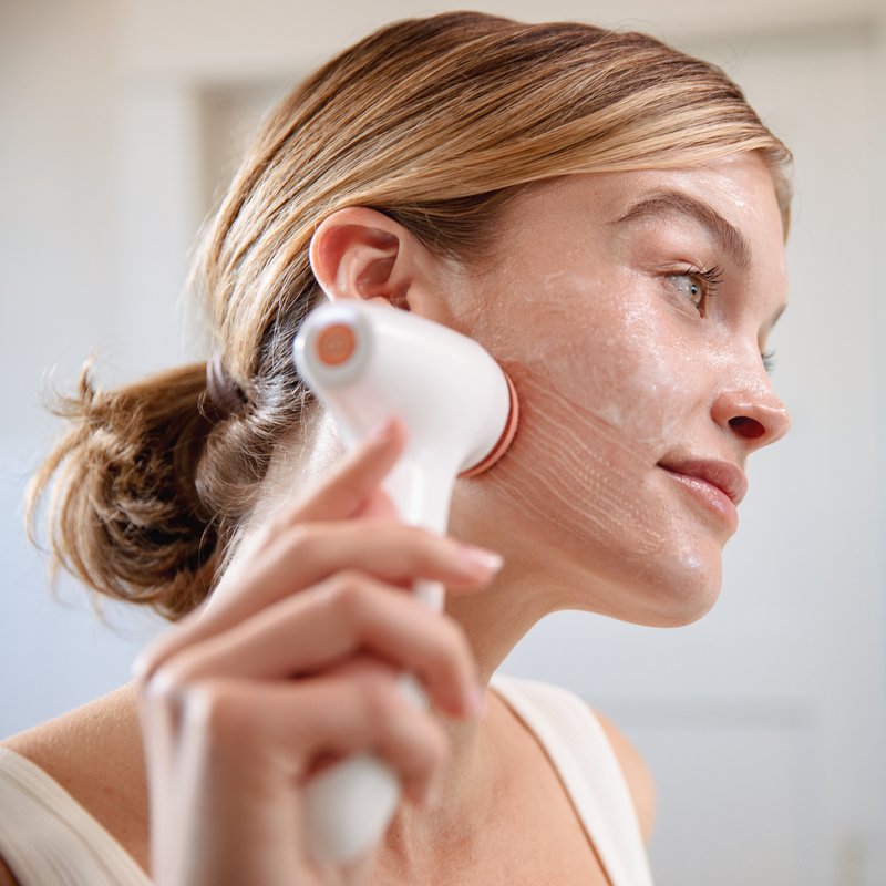 LumiSpa vs Clarisonic: Which Cleansing Device is Better?