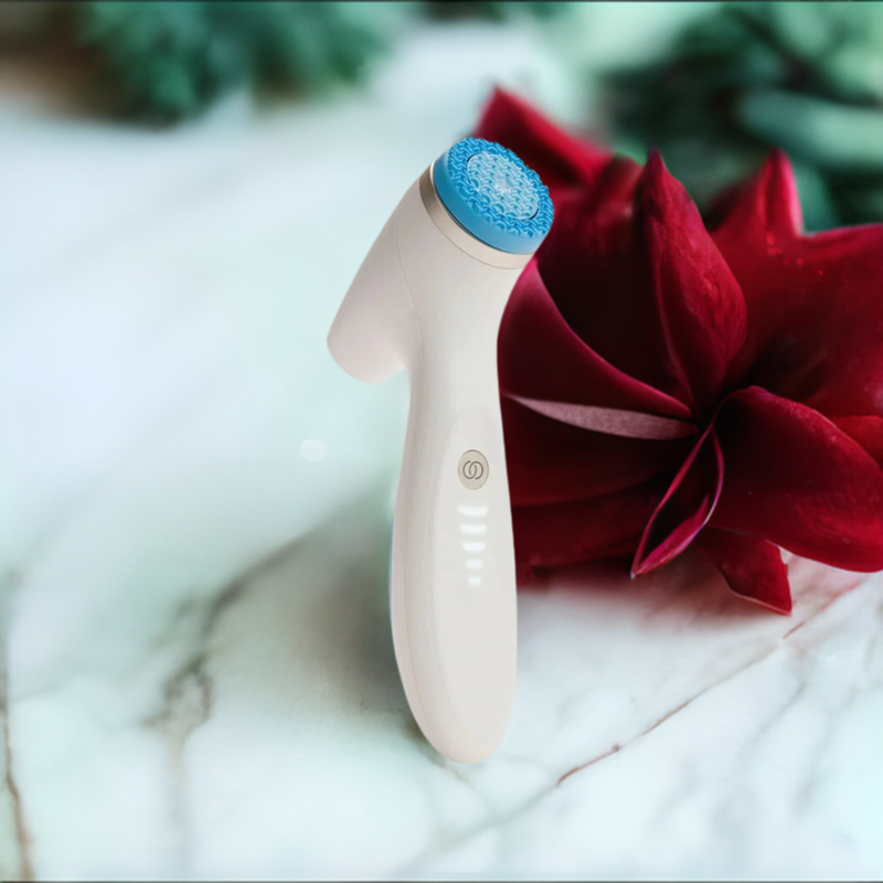 What is ageLOC LumiSpa iO? Everything You Need to Know