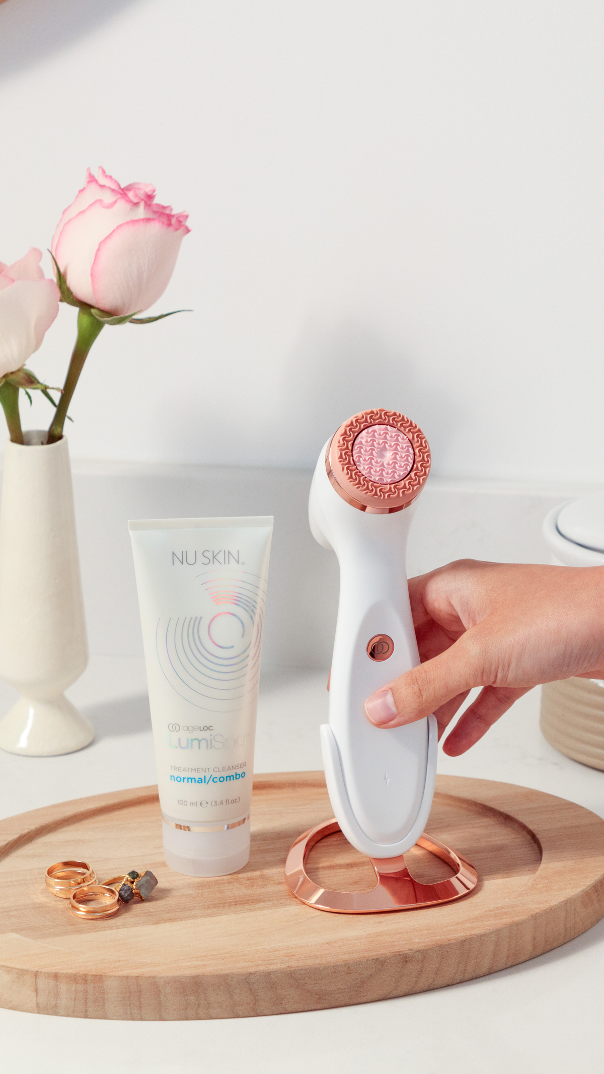 ageLOC® LumiSpa® iO Rose Gold – Smart Facial Cleansing Device Rose